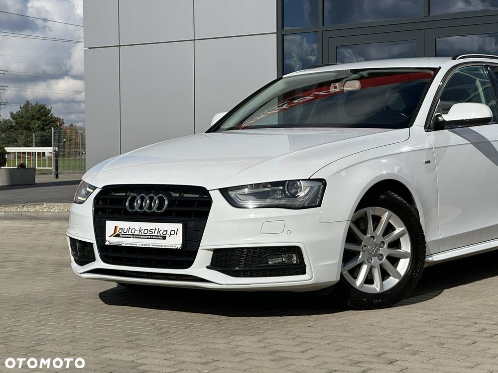 Audi A4 Avant 2.0 TDI DPF clean diesel multitronic S line Sportpaket - 4