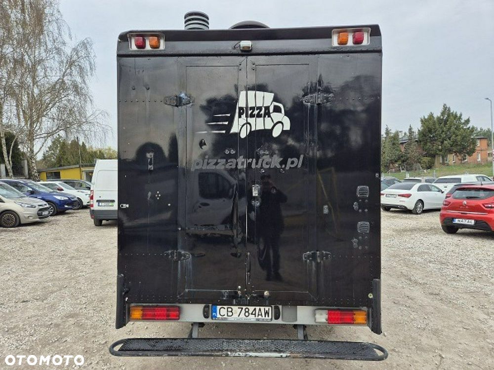 Mercedes-Benz 609 - 3