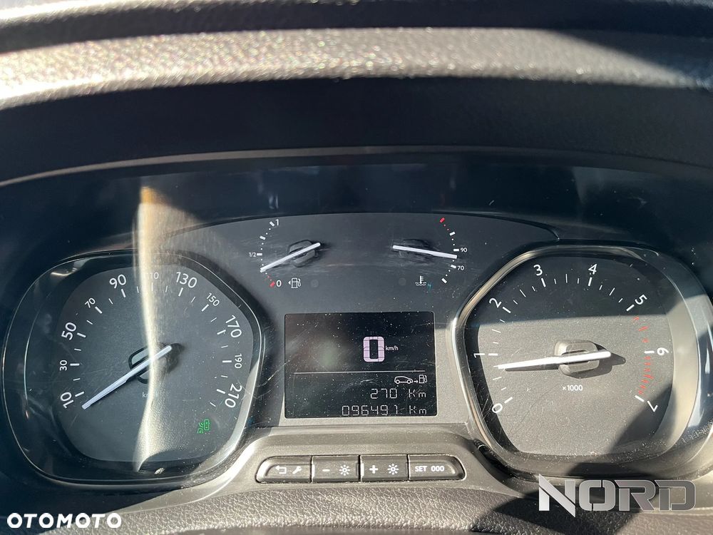 Peugeot Expert 1.5 Standard Premium - 25