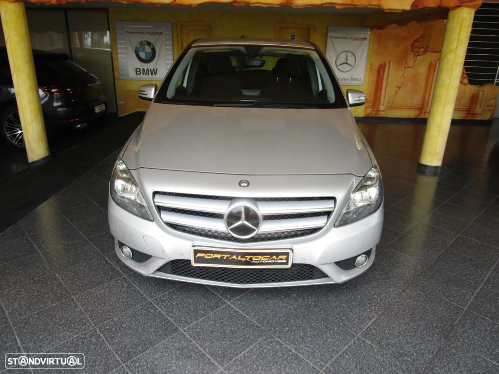 Mercedes-Benz B 180 d 7G-DCT Edition - 38