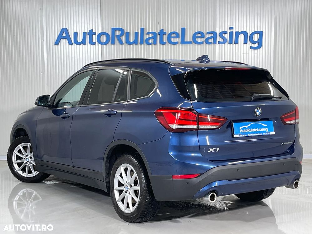 BMW X1 xDrive20i AT - 5