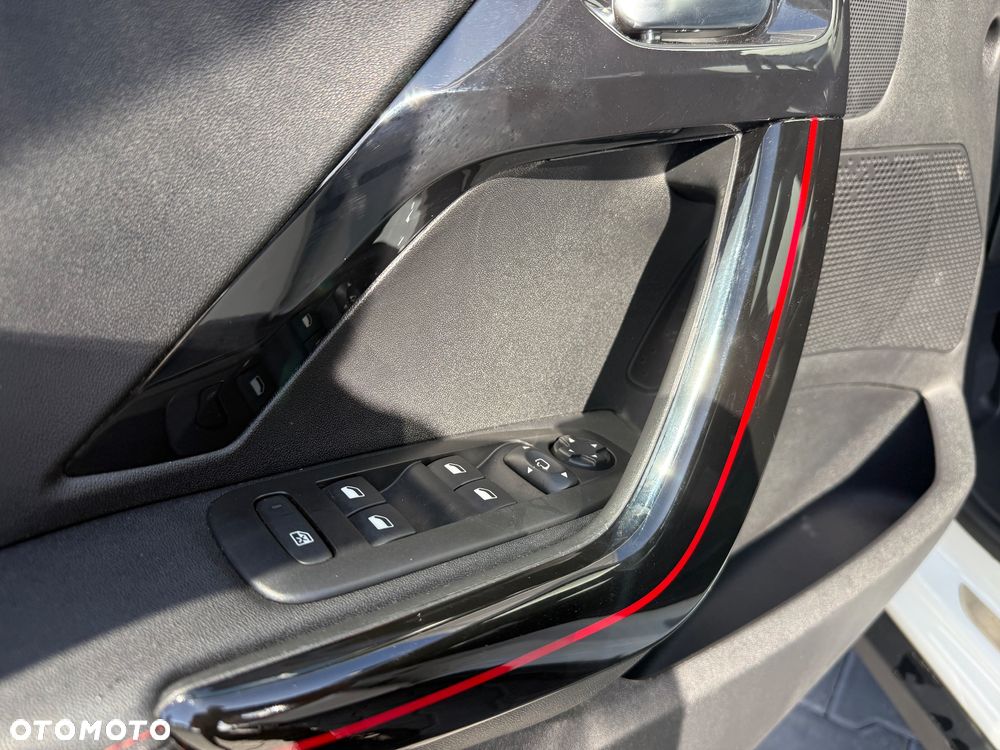 Peugeot 2008 PureTech 130 Stop&Start GT-Line Edition - 20