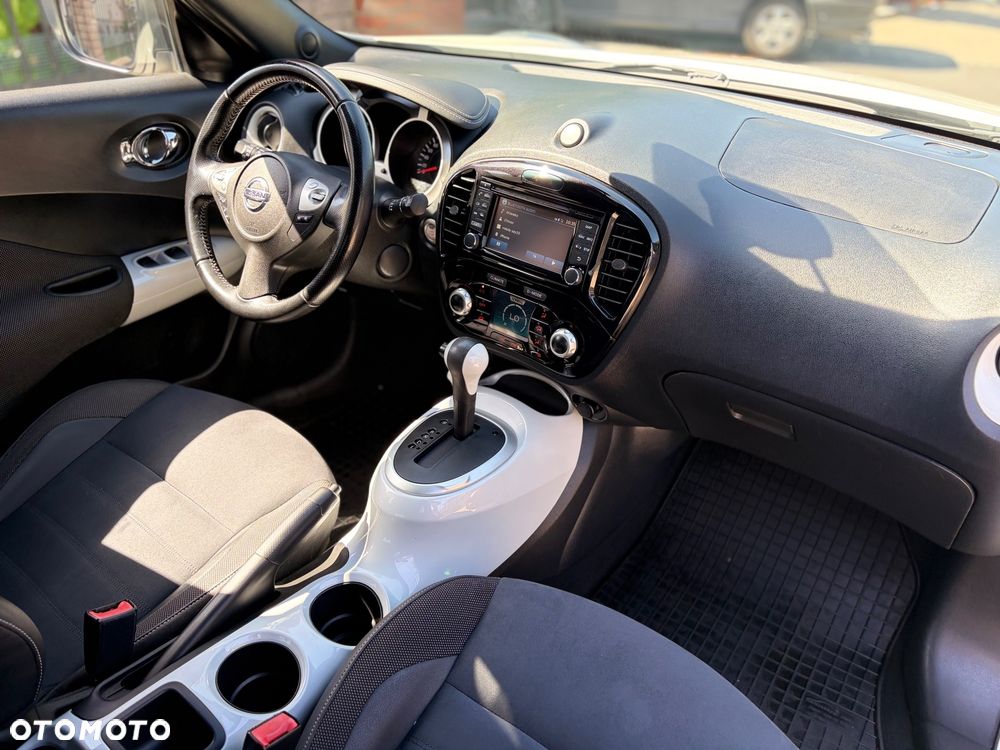 Nissan Juke 1.6 Acenta Xtronic EU6 - 14