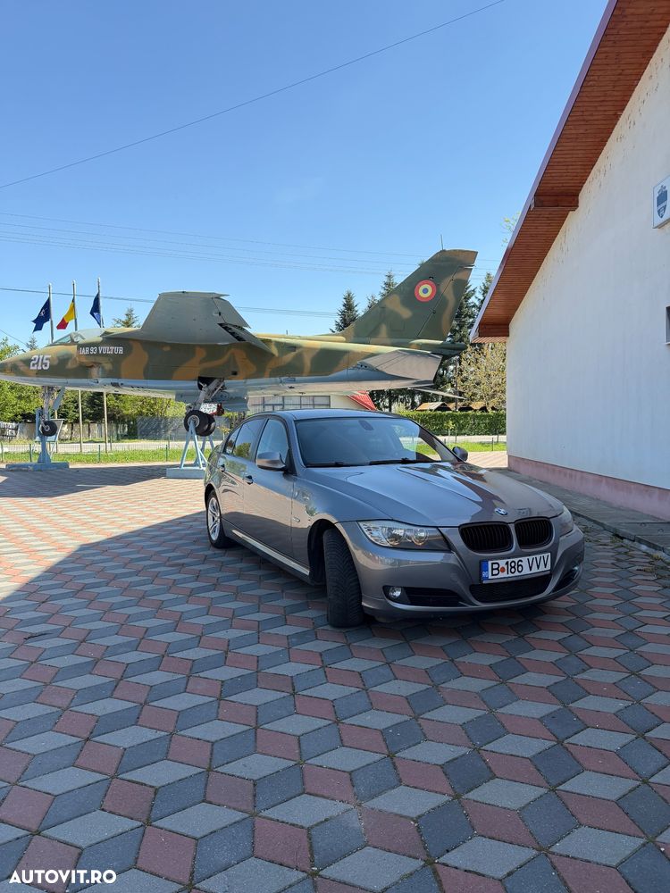 BMW Seria 3 318d - 1