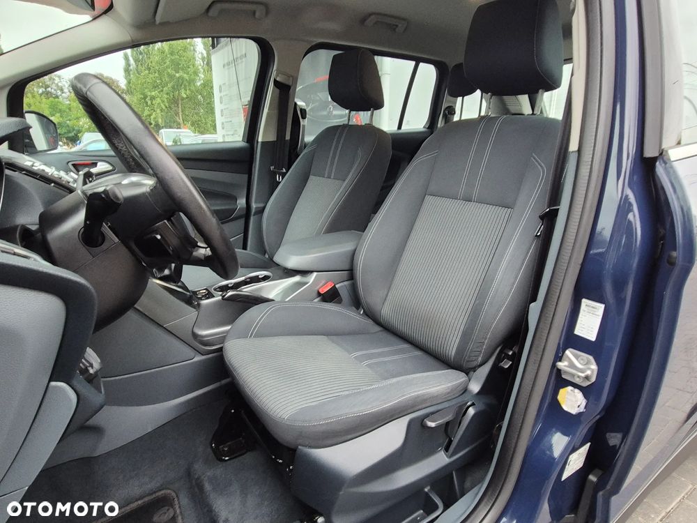 Ford Grand C-MAX - 23