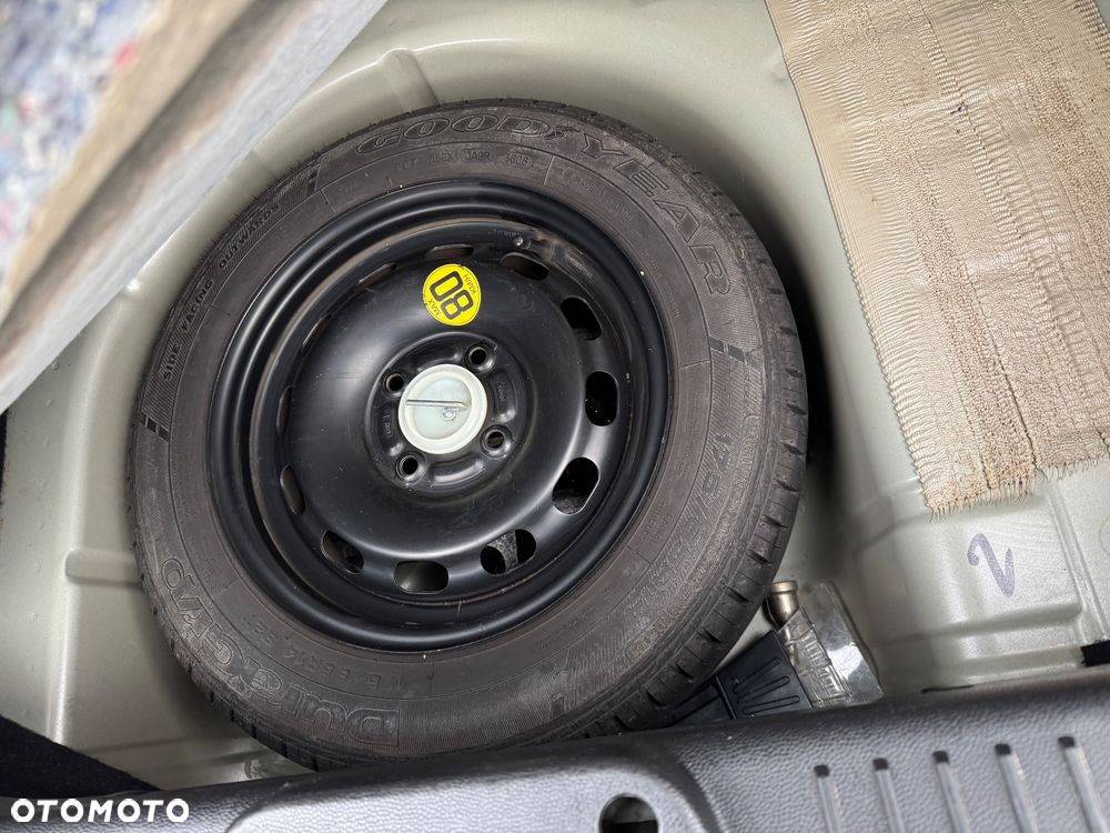 Ford Fiesta 1.4 Ghia - 4