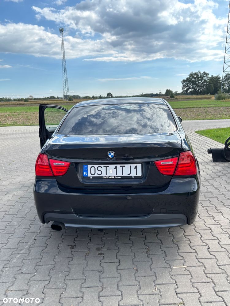 BMW Seria 3 318i - 5