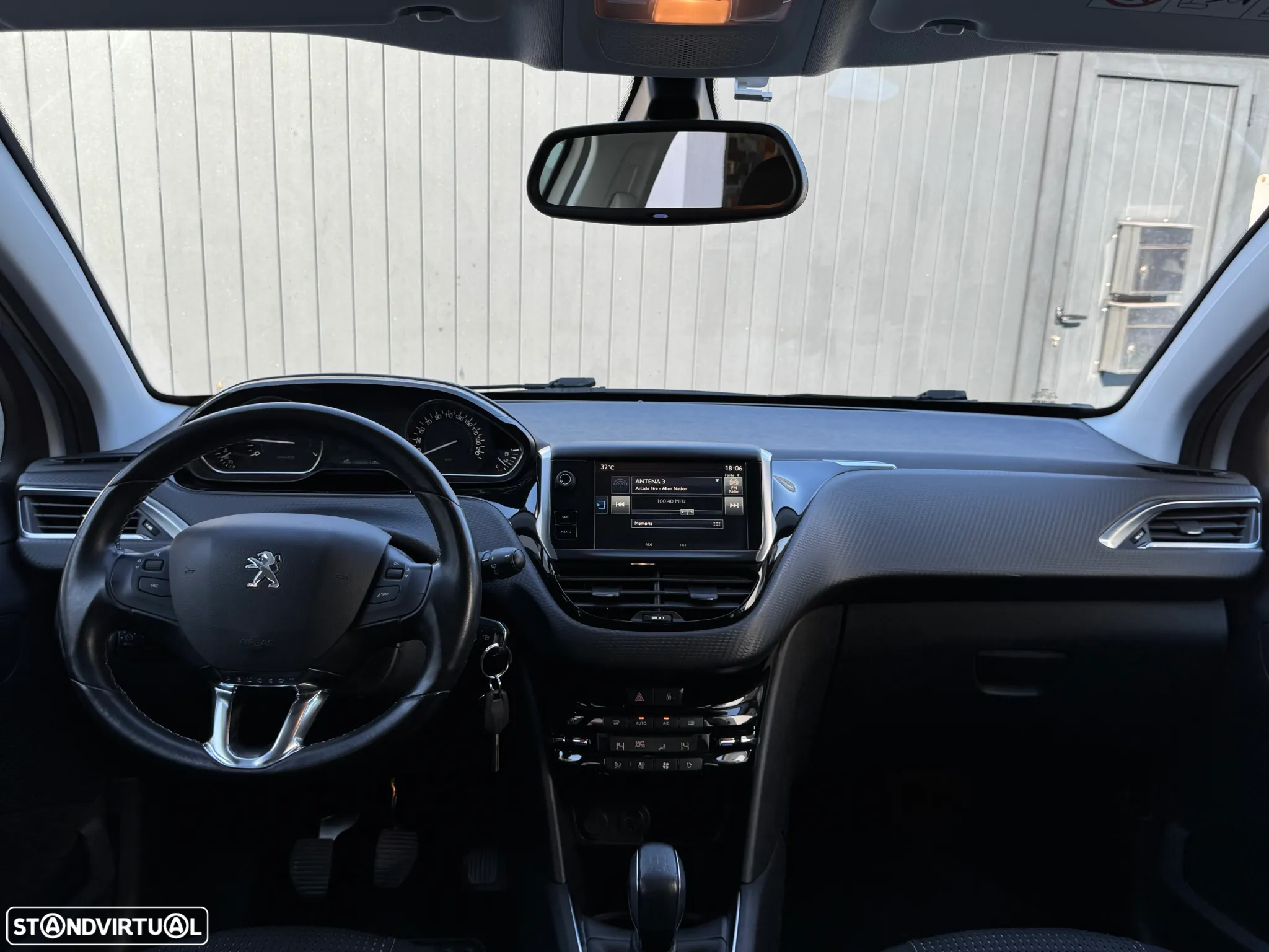 Peugeot 208 PureTech 82 Allure - 8