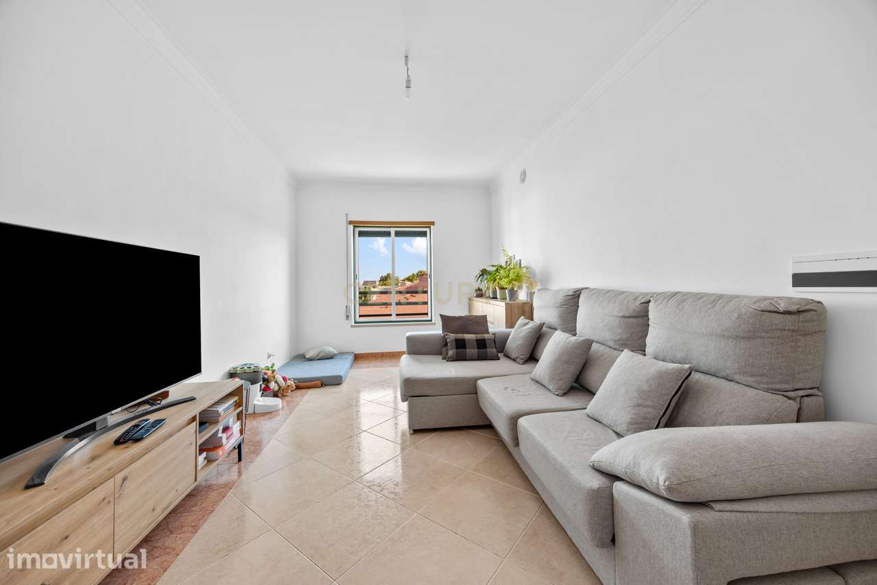 Apartamento T2 Atalaia - Grande imagem: 2/25