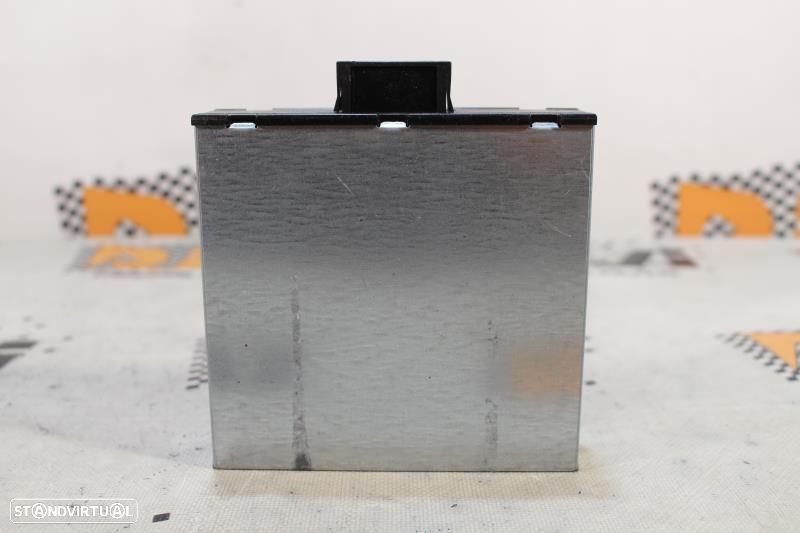 Módulo Eletrónico Bmw 3 (F30, F80)  9233143 / 8Es010134 /  8Es01013400 - 4