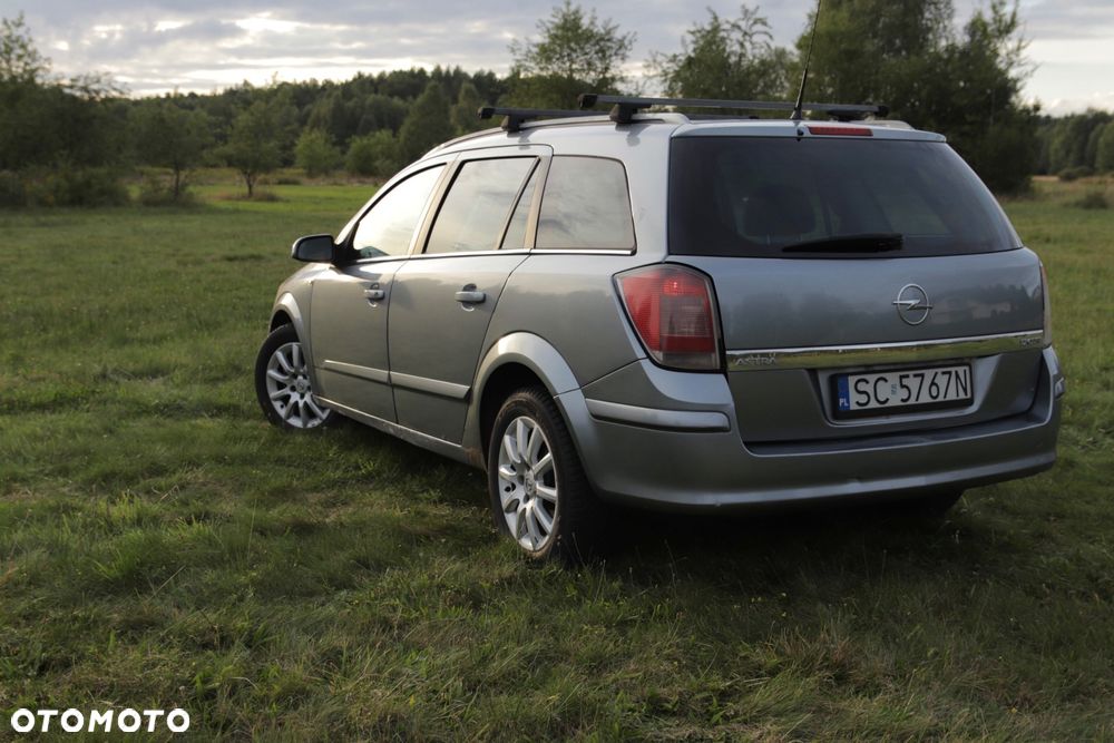 Opel Astra 2006 photo 4