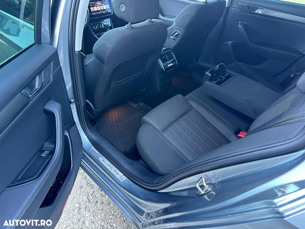 Skoda Superb Combi 2.0 TDI DSG Premium Edition - 5