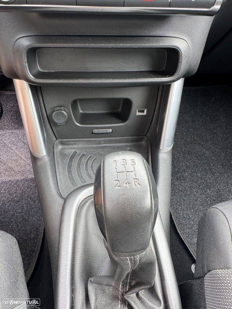 Citroën C3 Aircross 1.6 BlueHDi Shine S&S - 15