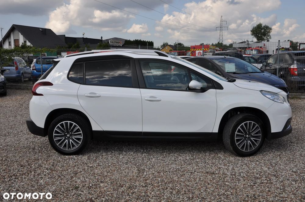 Peugeot 2008 PureTech 82 Active - 3