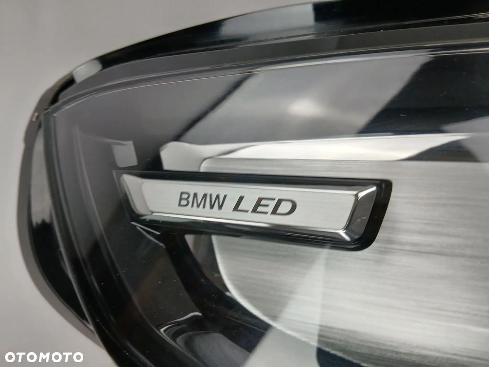 Reflektor przód przedni prawy LED lampa BMW X1 U11 - 11