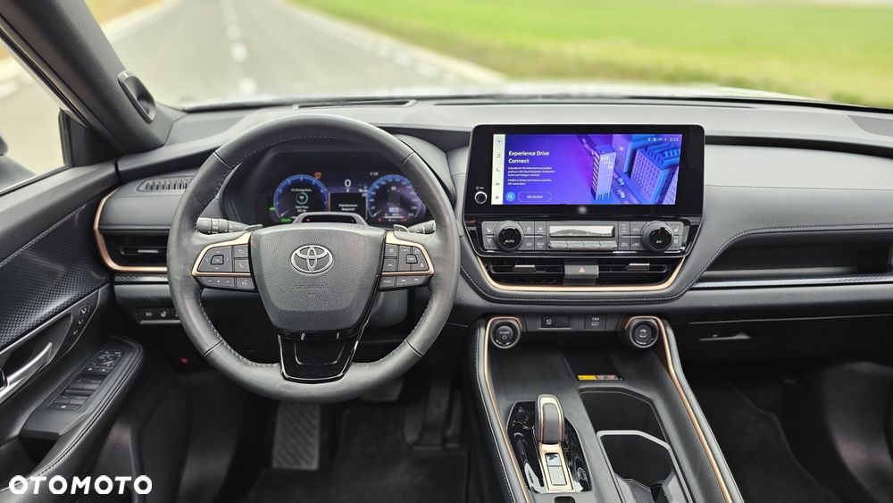 Toyota Grand Highlander - 15