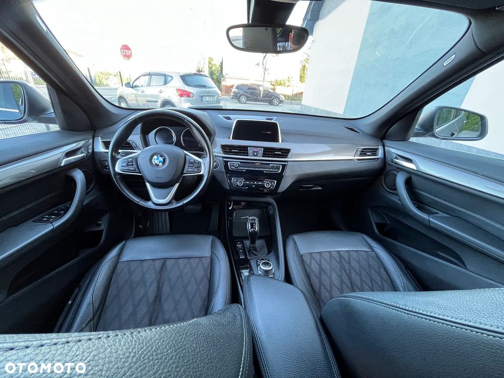 BMW X1 sDrive18d sport - 25
