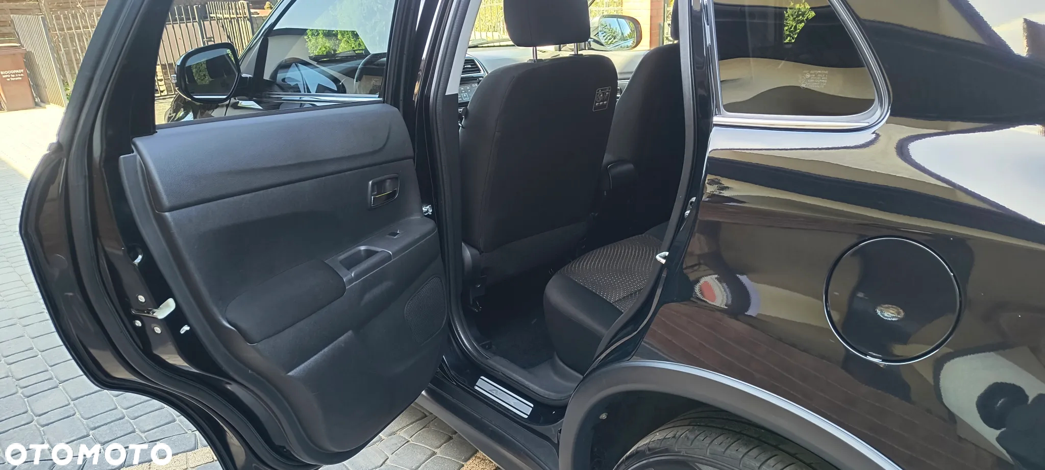 Mitsubishi ASX 2.2 DI-D 4WD Automatik Diamant Edition - 17