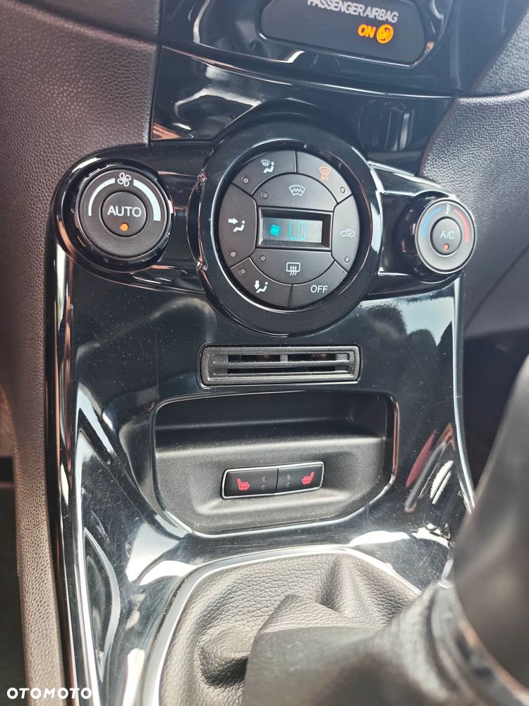 Ford Fiesta 1.0 Start-Stop Titanium - 24