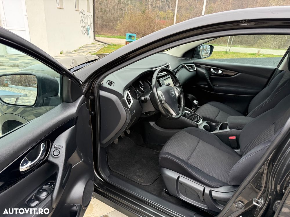 Nissan Qashqai 1.5 DCI TEKNA - 8