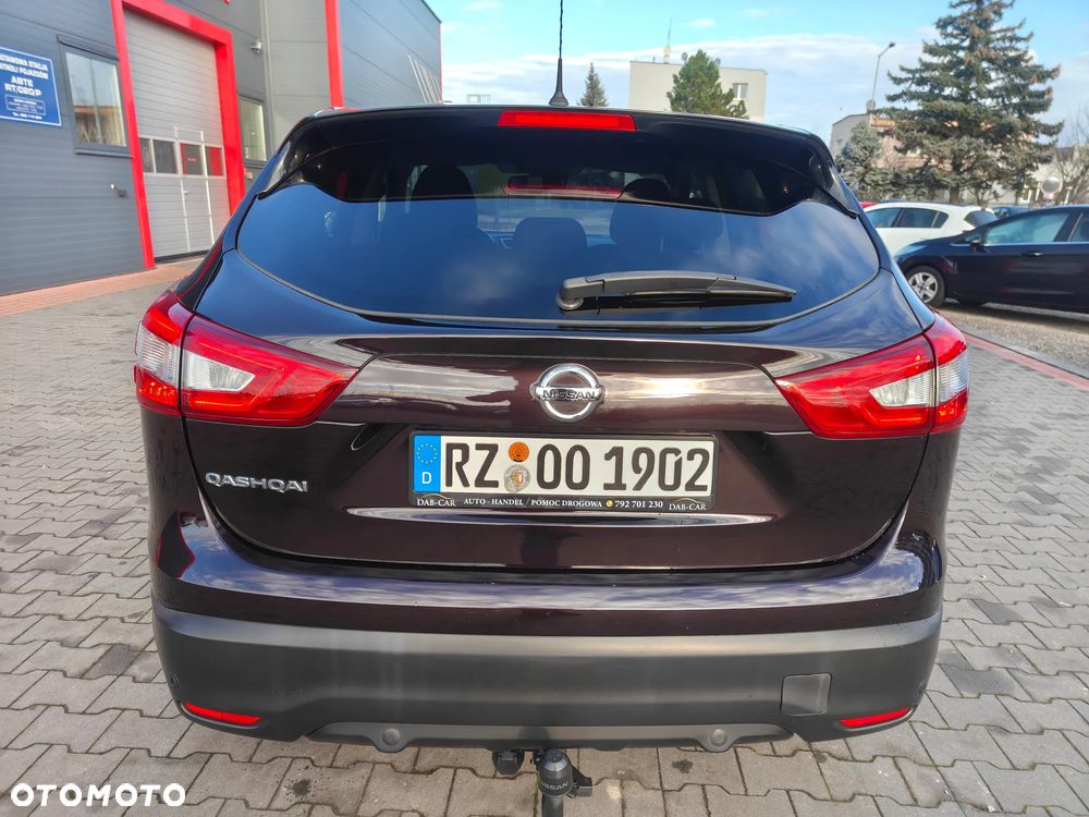 Nissan Qashqai 1.6 DIG-T 360 - 5