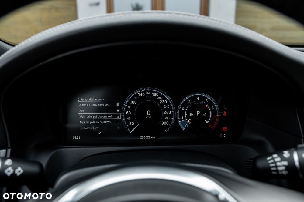 Jaguar XF 35t R-Sport - 29