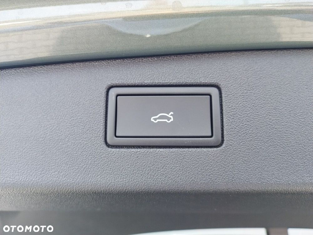 Volkswagen Tiguan - 9