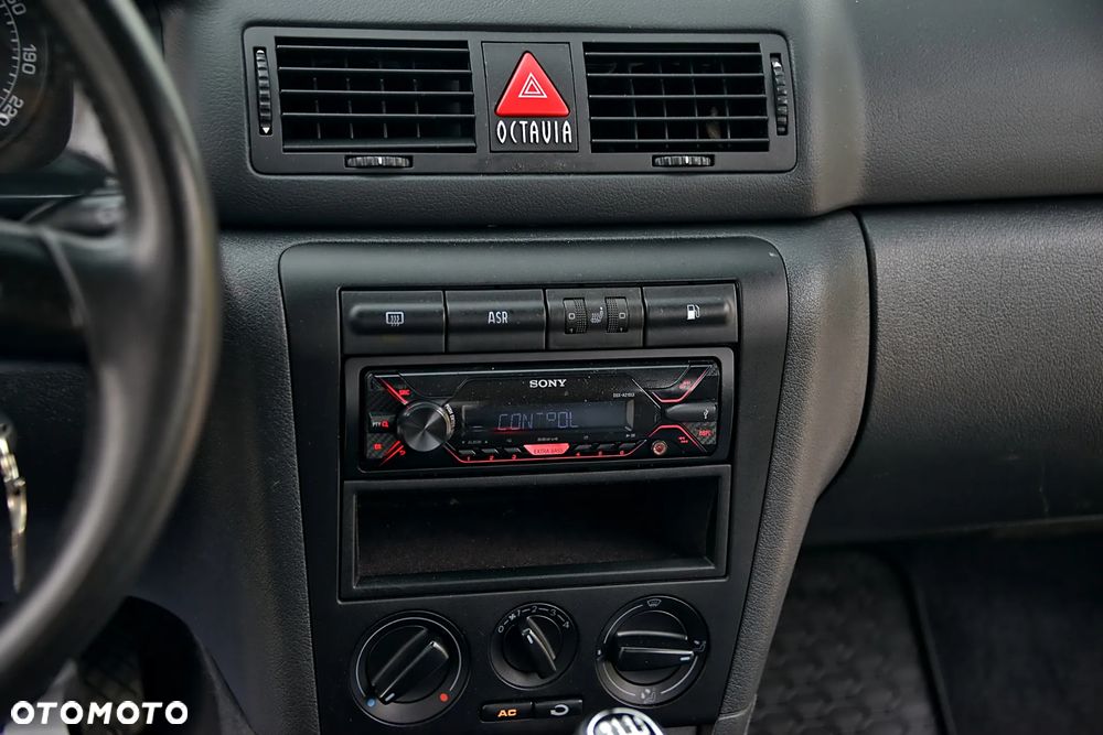 Skoda Octavia 1.9 TDI Combi Ambiente - 8