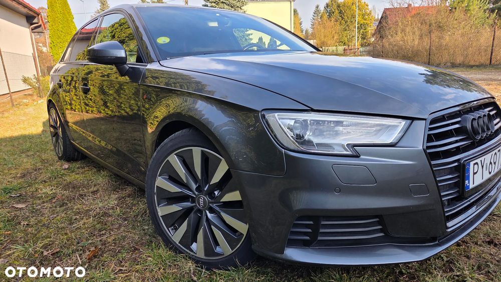Audi A3 Sportback 1.6 TDI (clean diesel) S line Sportpaket - 13