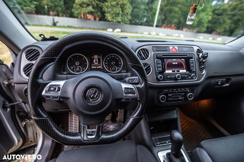 Volkswagen Tiguan 2.0 TDI 4Motion DSG Sport & Style - 5