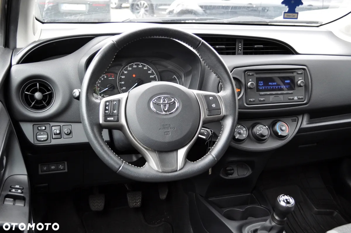 Toyota Yaris - 34