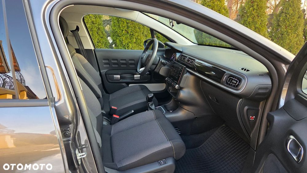 Citroën C3 1.2 PureTech Shine - 15