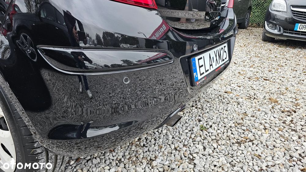 Opel Corsa 1.4 16V Energy - 19