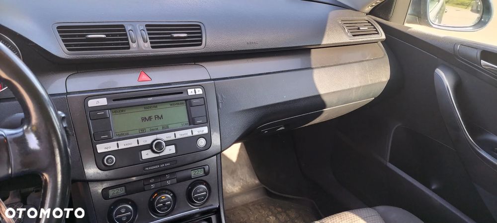 Volkswagen Passat 1.9 TDI Trendline - 8