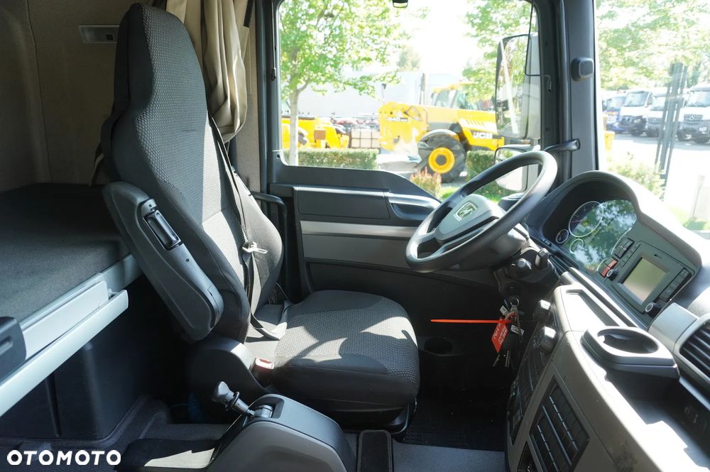 MAN TGL 12.190 / Firanka 19 EPAL / kab. sypialna - 26