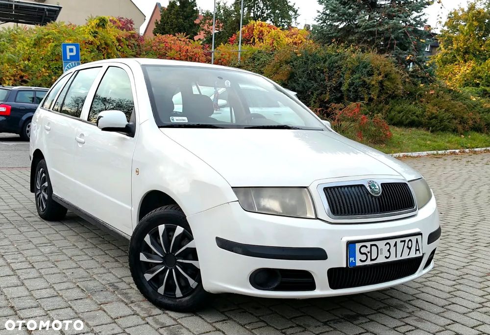 Skoda Fabia 1.4 16V Elegance - 4