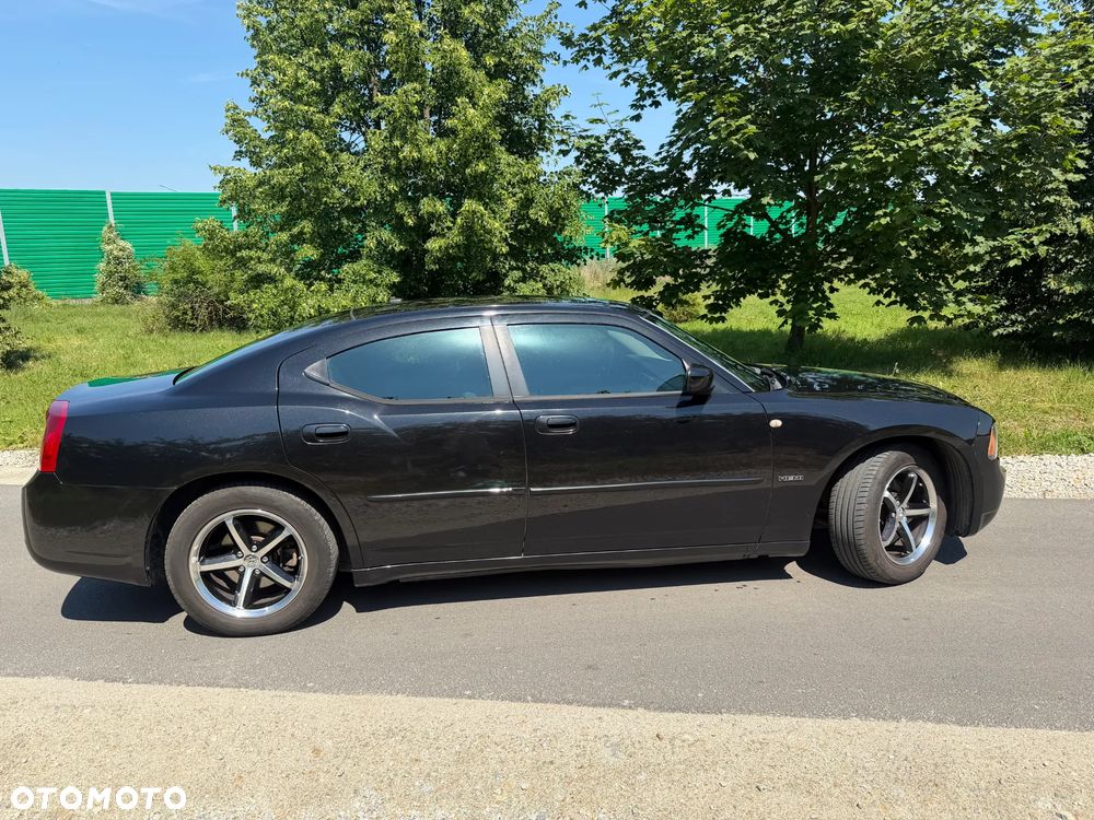 Dodge Charger 5.7 V8 RT - 3