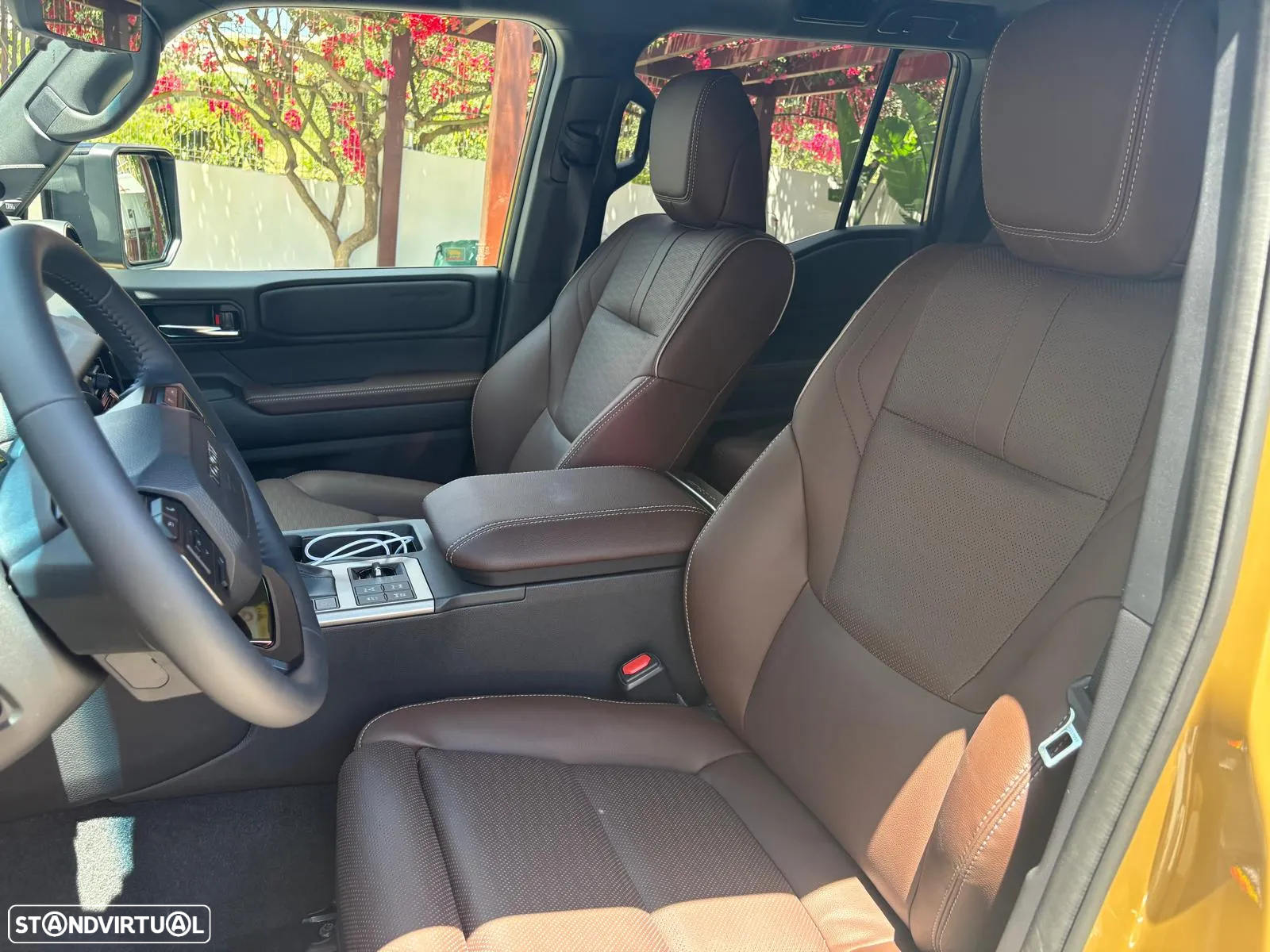 Toyota Land Cruiser 2.8 D-4D Auto First Edition - 8