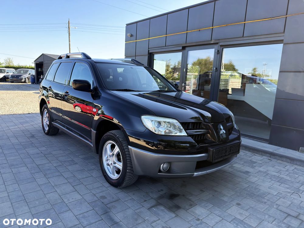 Mitsubishi Outlander 2.0 Invite - 10