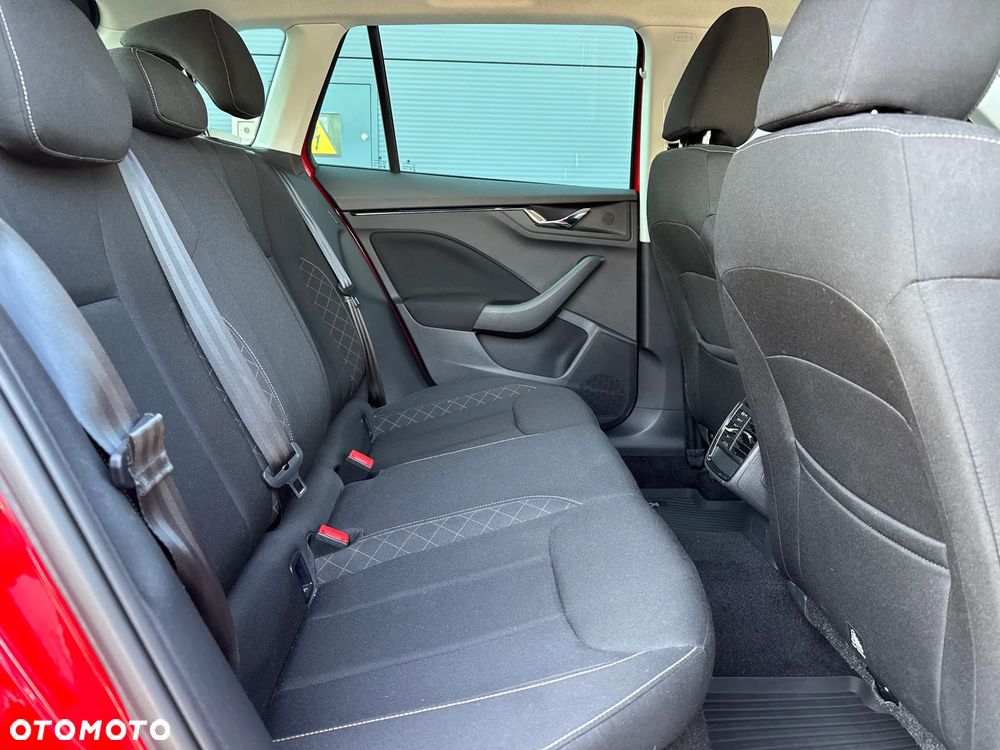 Skoda Kamiq 1.5 TSI Ambition - 9