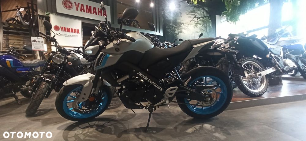 Yamaha MT - 3
