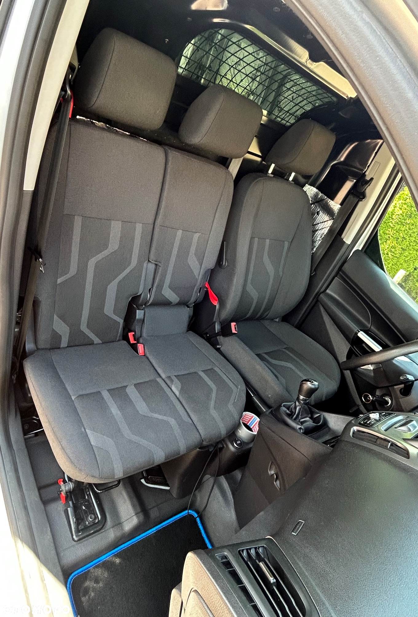 Ford Transit Connect - 18