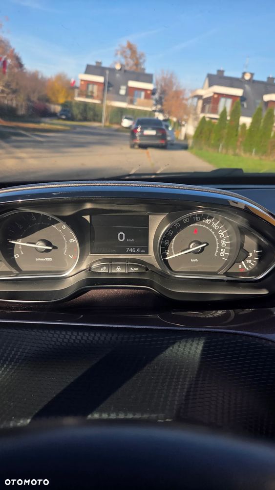 Peugeot 2008 1.6 VTi Active - 10