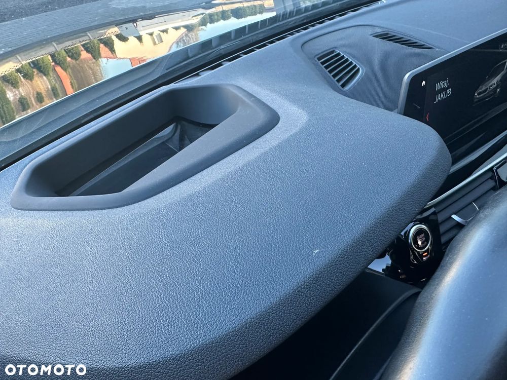 BMW Seria 5 520d M Sport - 26