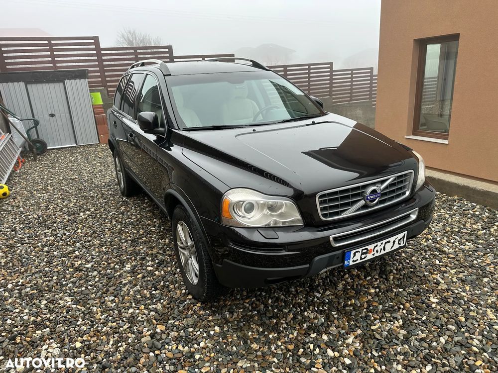 Volvo XC 90 D5 AWD Geartronic Momentum - 1