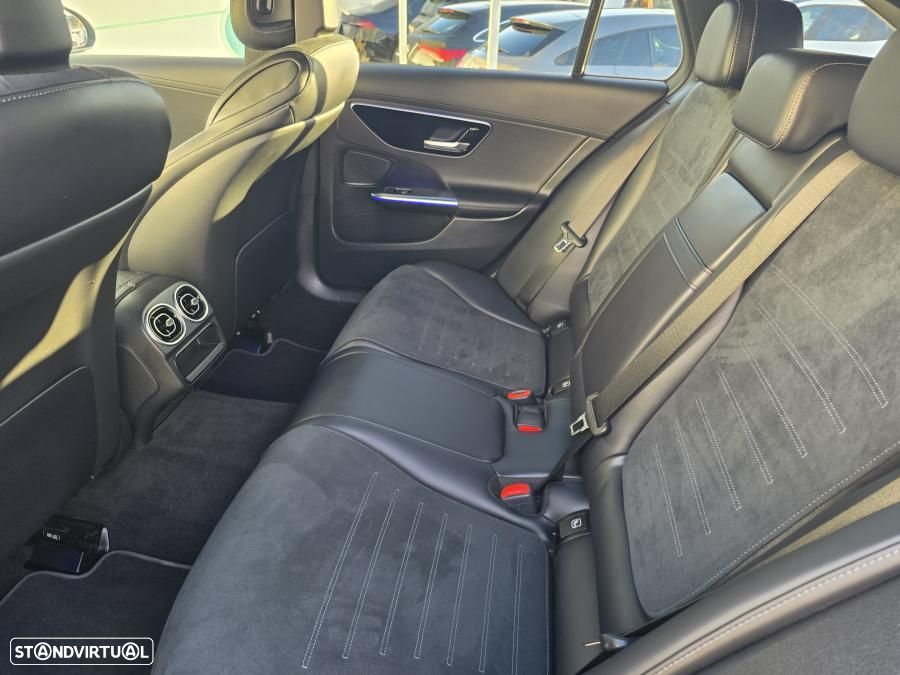 Mercedes-Benz C 300 e AMG Line - 44