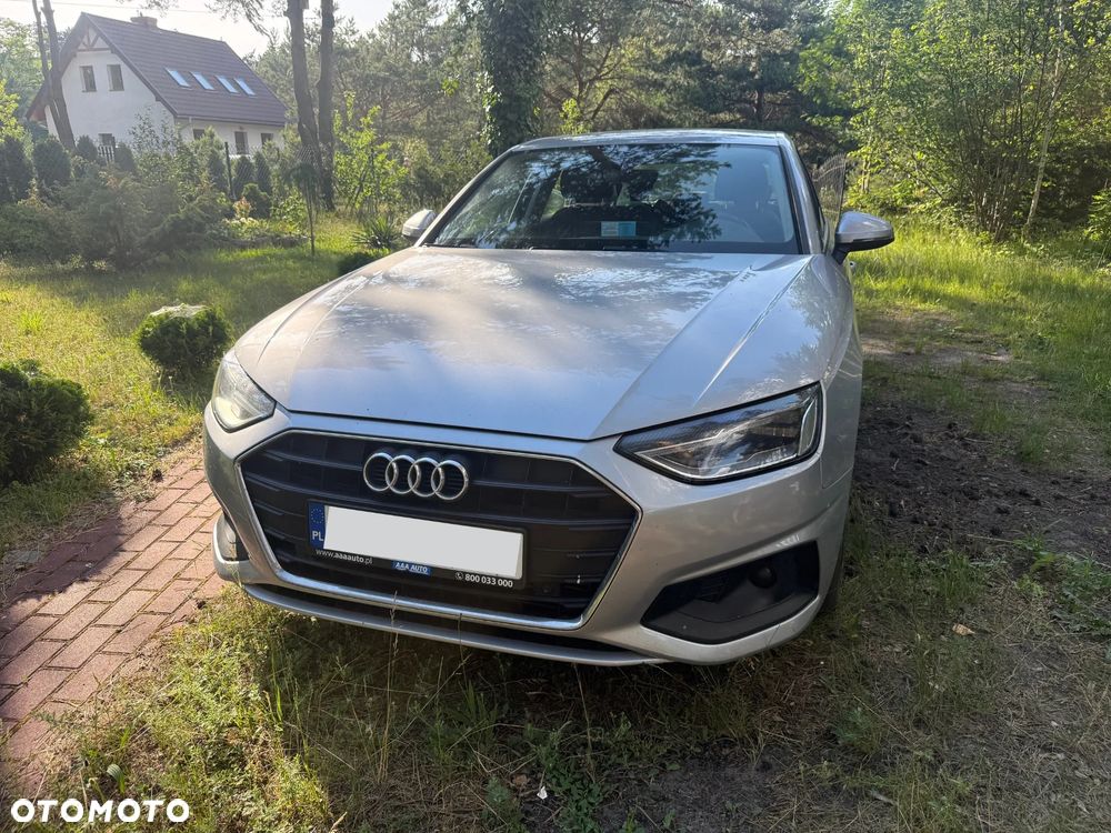 Audi A4 Limousine 35 TFSI S tronic - 4