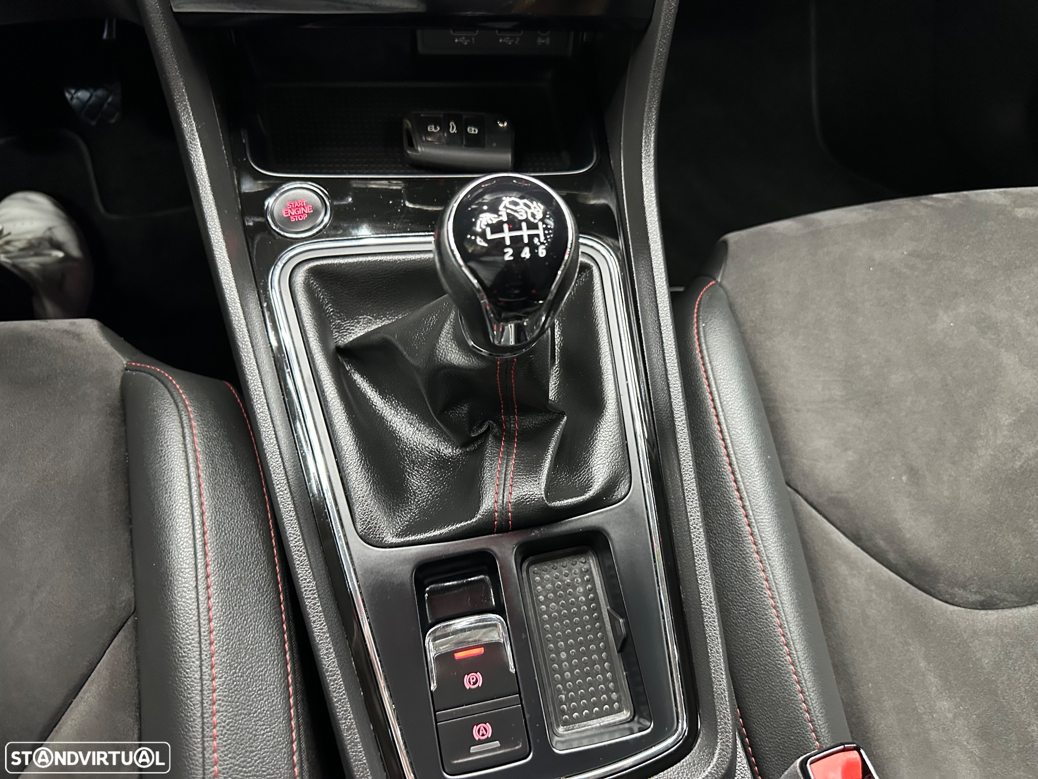 SEAT Leon ST 2.0 TDI FR - 21