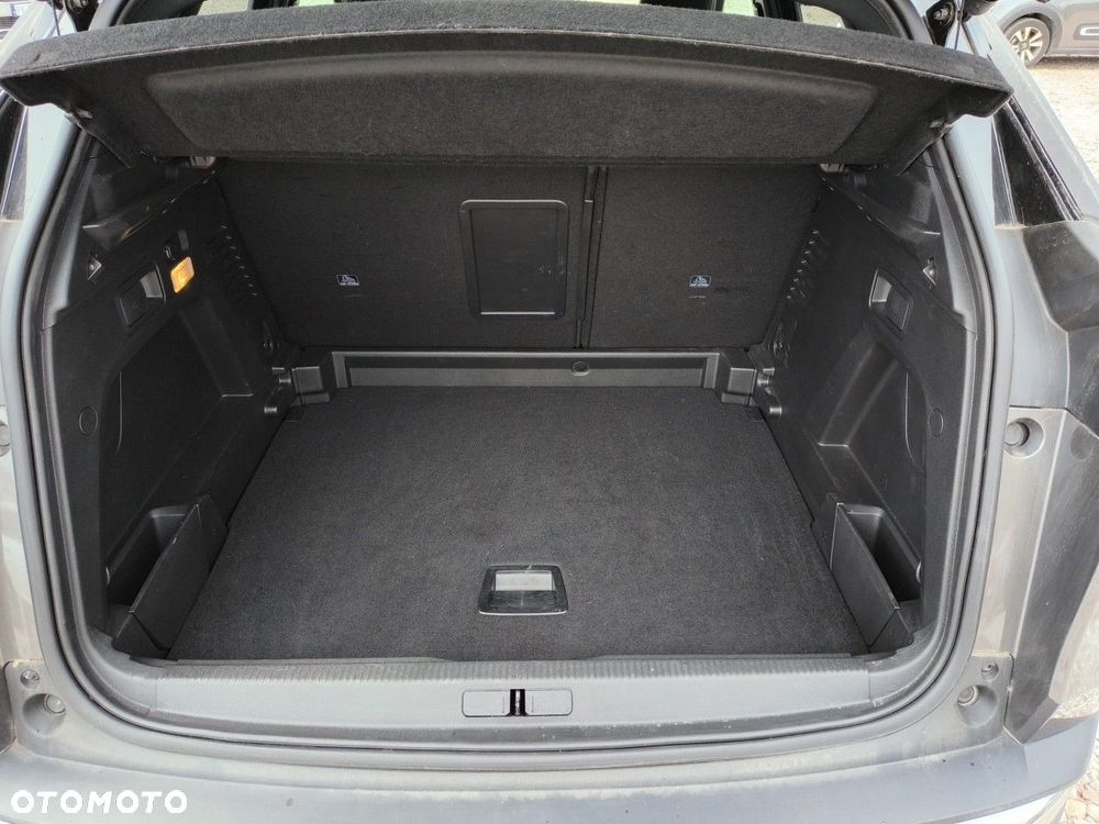 Peugeot 3008 1.2 PureTech GT S&S EAT8 - 6