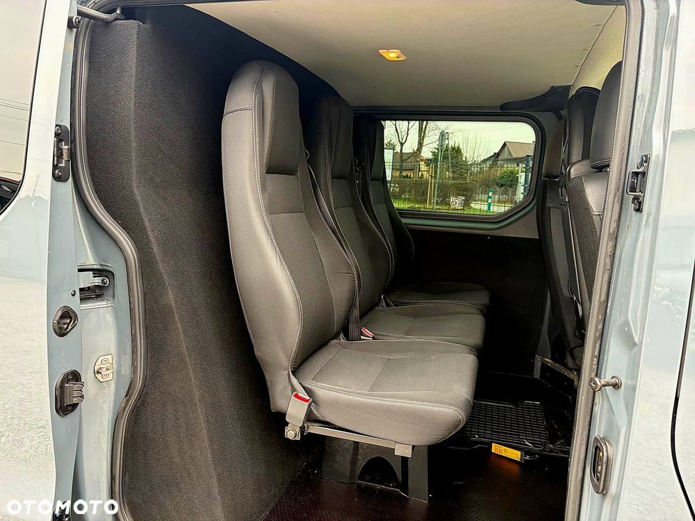 Renault Trafic - 13